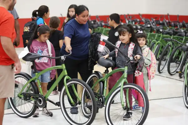 Celebrating National Bike & Roll to School Day – A Lasting Impact at Capitol View Elementary